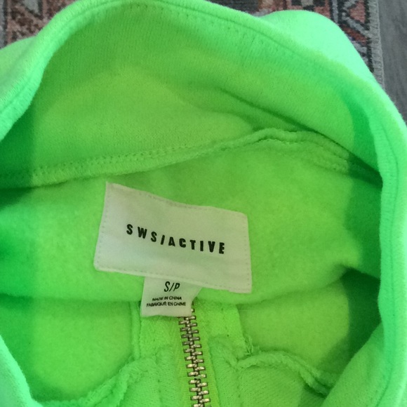 Women’s SWS Active Sweatshirt - Picture 5 of 5